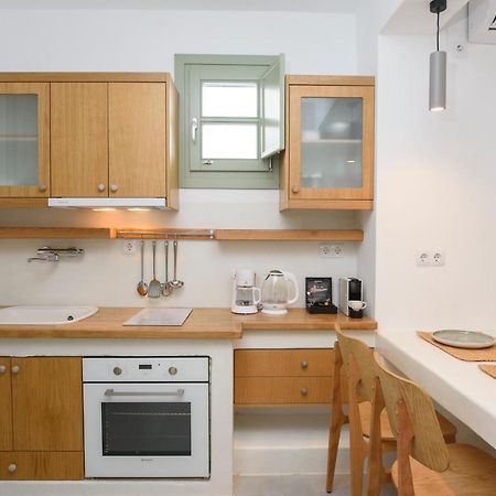 אמורגוס Theasis Suites מראה חיצוני תמונה
