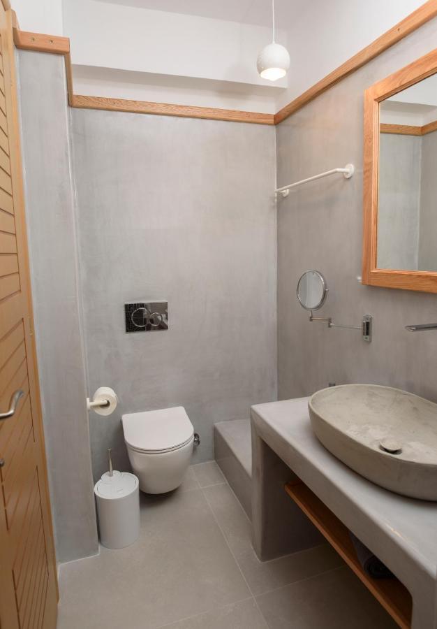 אמורגוס Theasis Suites מראה חיצוני תמונה