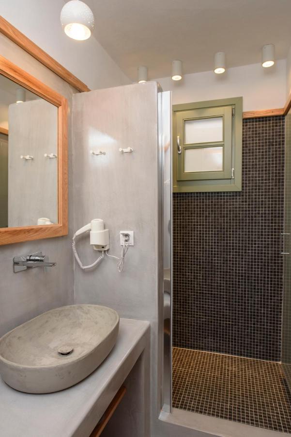 אמורגוס Theasis Suites מראה חיצוני תמונה