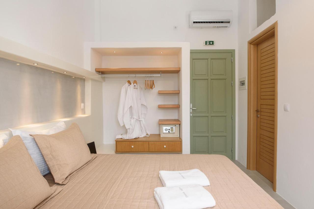 אמורגוס Theasis Suites מראה חיצוני תמונה